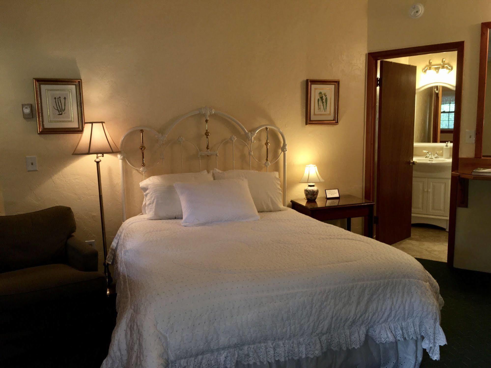 Outpost Inn 海兰兹 外观 照片