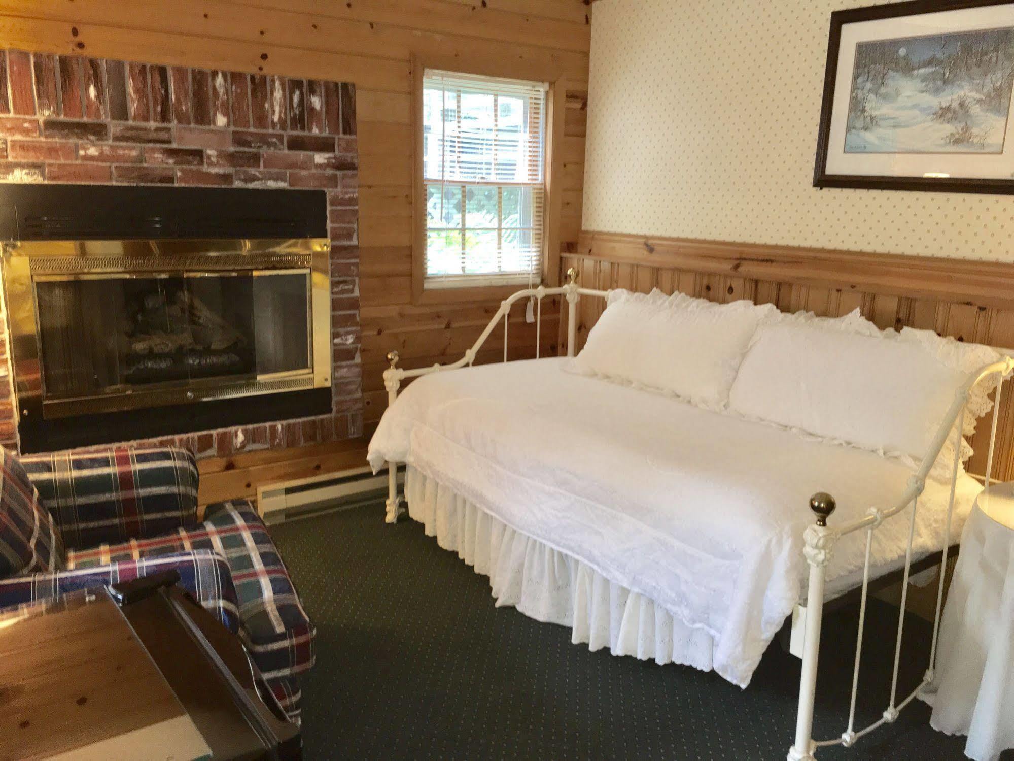 Outpost Inn 海兰兹 外观 照片