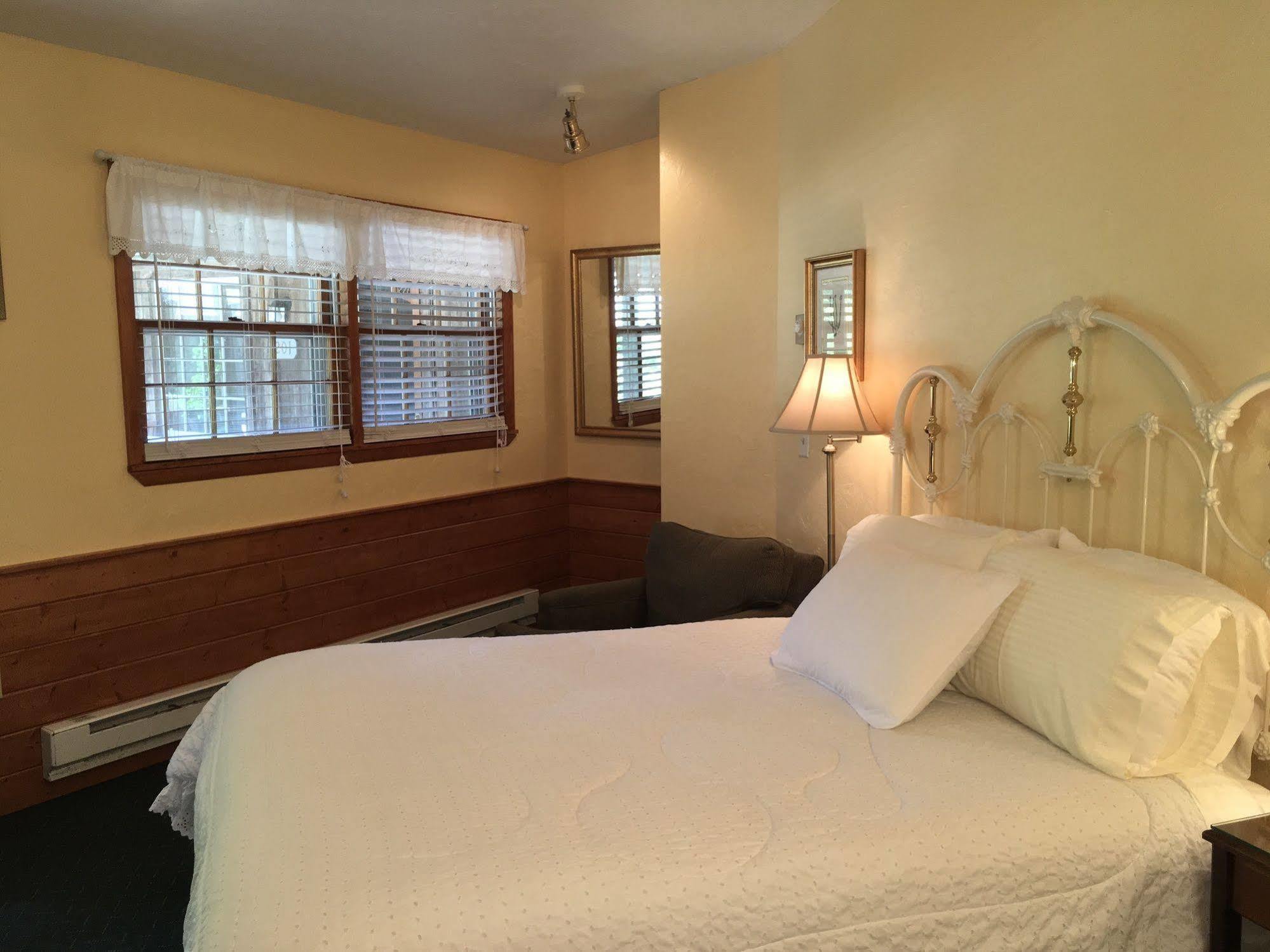 Outpost Inn 海兰兹 外观 照片