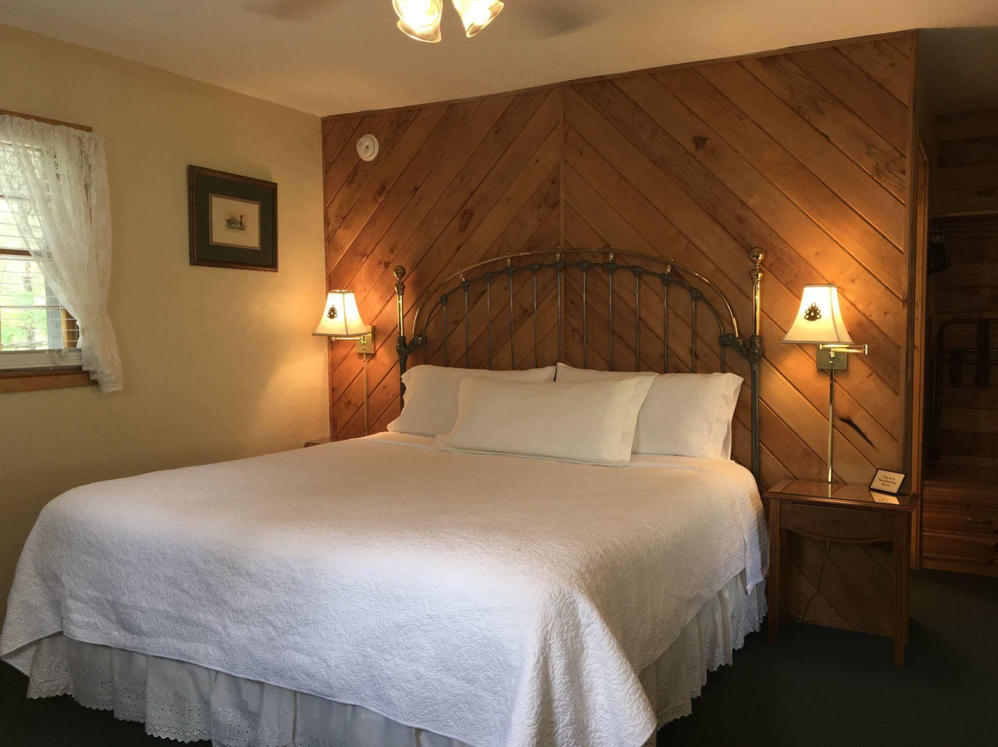 Outpost Inn 海兰兹 外观 照片